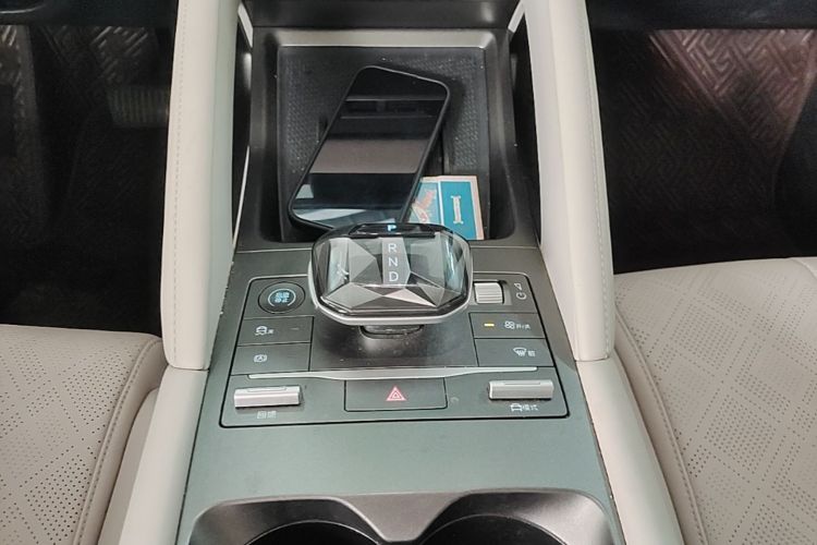 BYD YuanUP 2024 car image #14