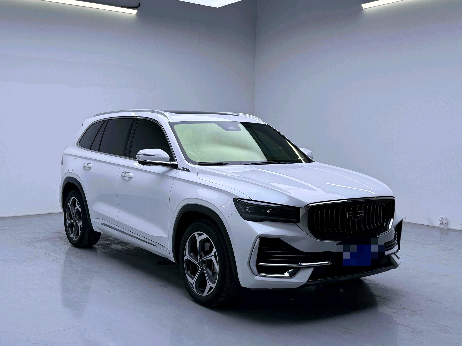 GEELY Boyue L 2022 car image #2