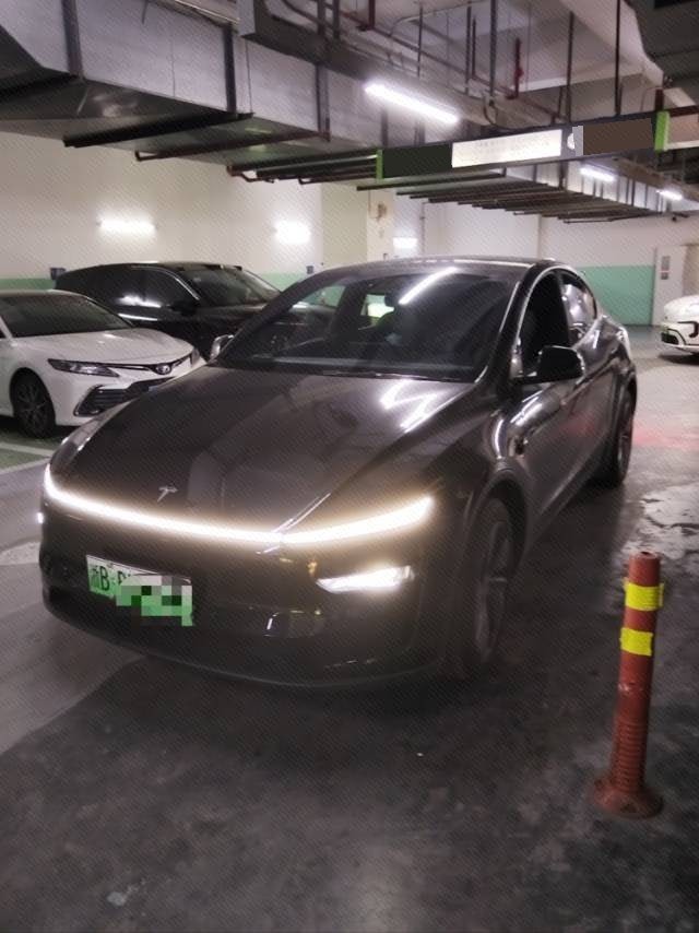 Tesla Model Y 2026 Tesla Model Y 2026 car image
