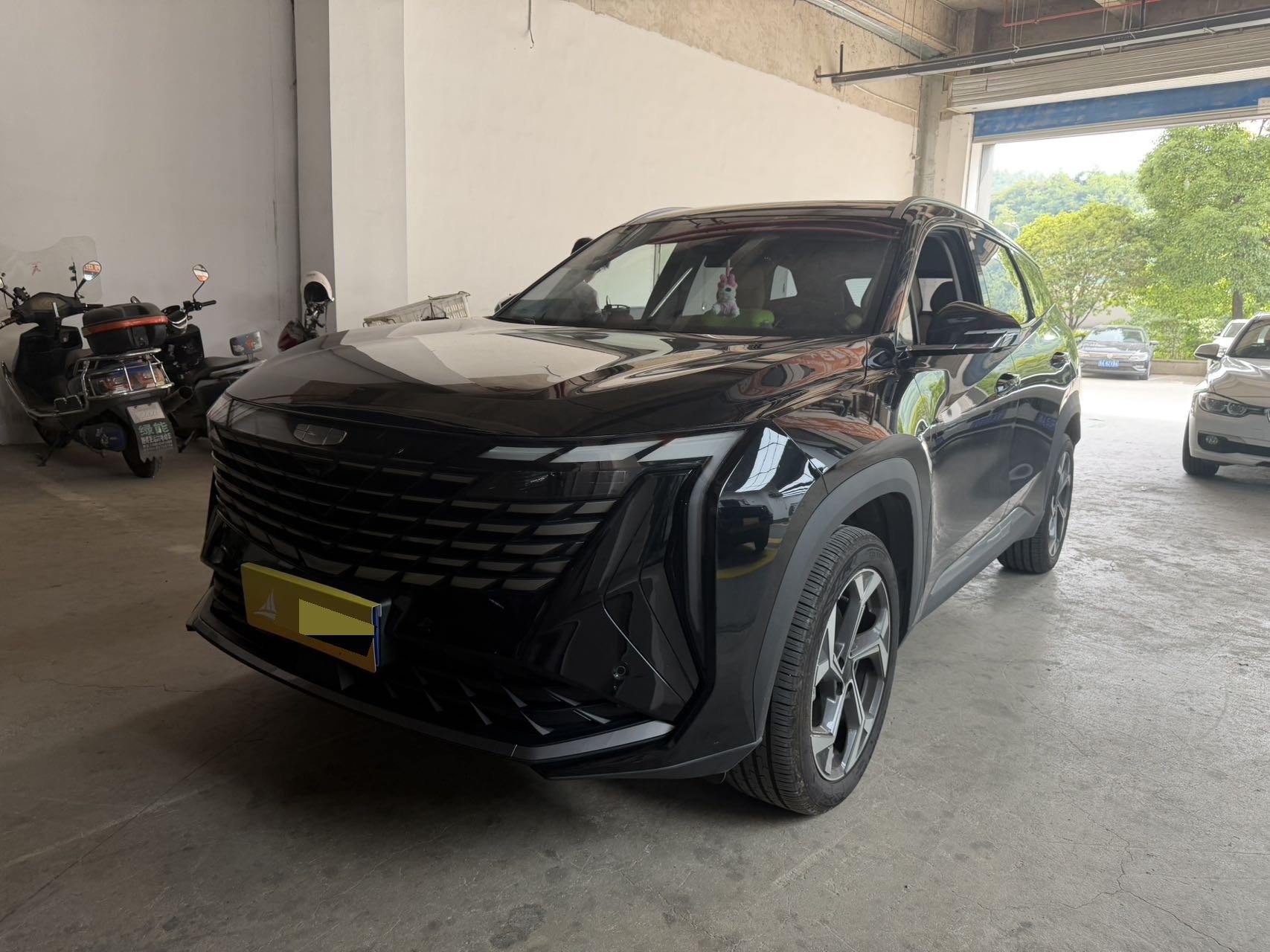 GEELY Boyue L 2024 GEELY Boyue L 2024 car image