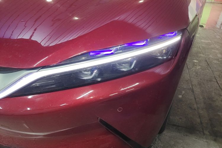 BYD Han 2022 immagine di auto #19