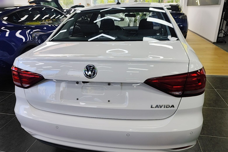 Volkswagen Lavida 2023 #6 Volkswagen Lavida 2023 car image #6