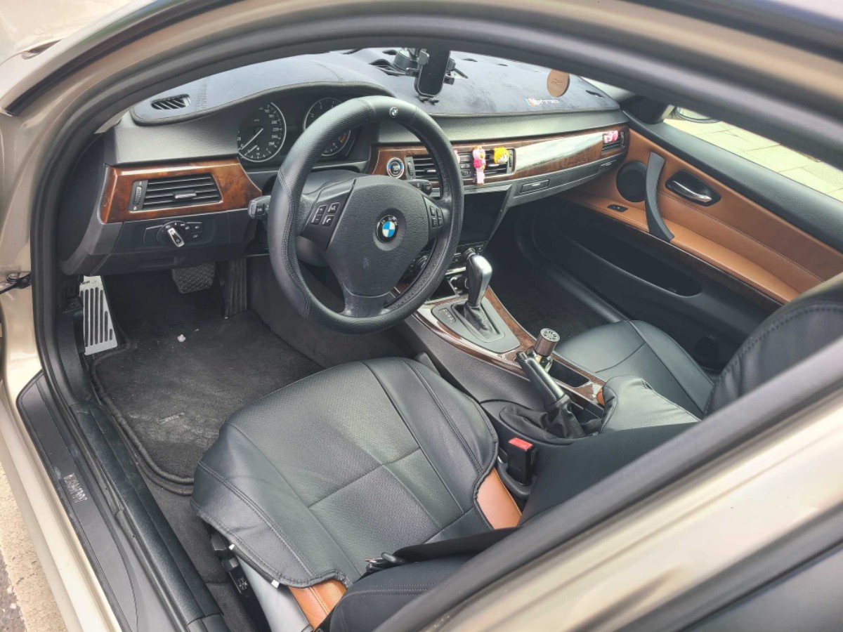 BMW 3 Series 2011 #2 BMW 3 Series 2011 immagine di auto #2
