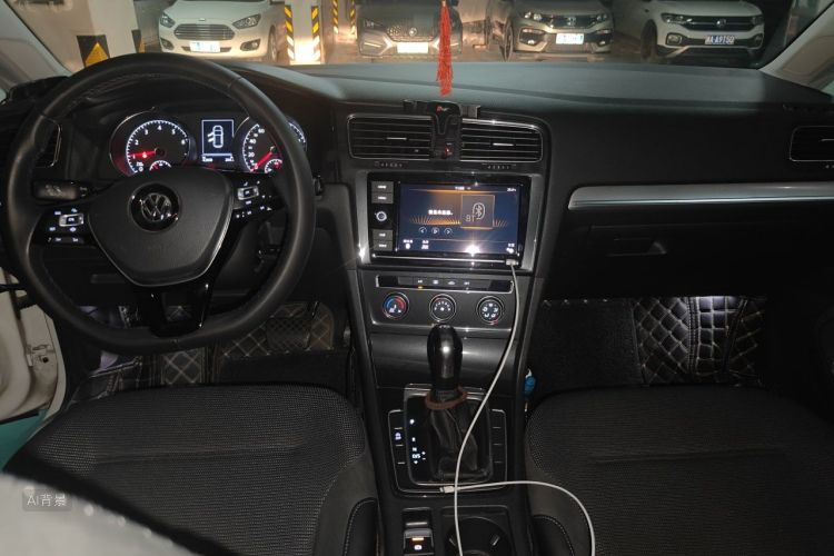 Volkswagen Golf 2019 #11 Volkswagen Golf 2019 car image #11