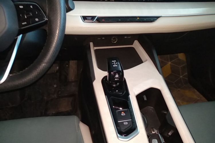 GEELY Emgrand L HiP 2022 #14 GEELY Emgrand L HiP 2022 car image #14