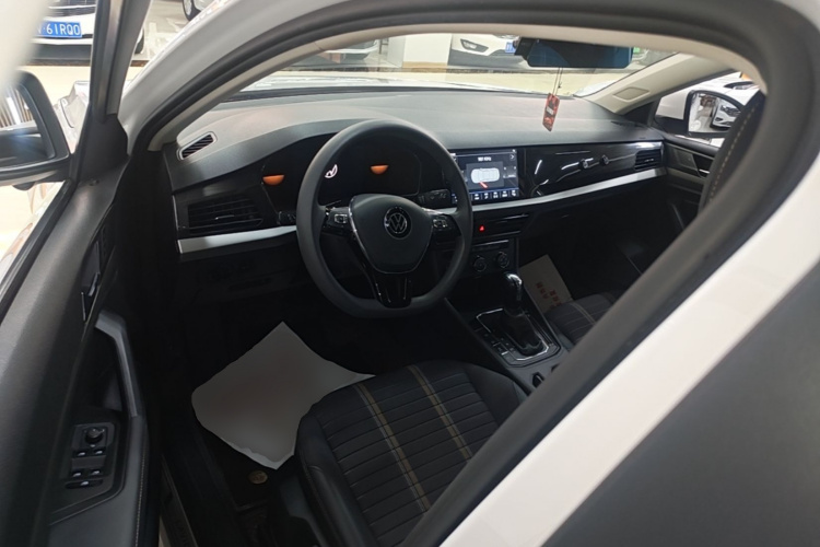 Volkswagen Lavida 2021 #16 Volkswagen Lavida 2021 car image #16