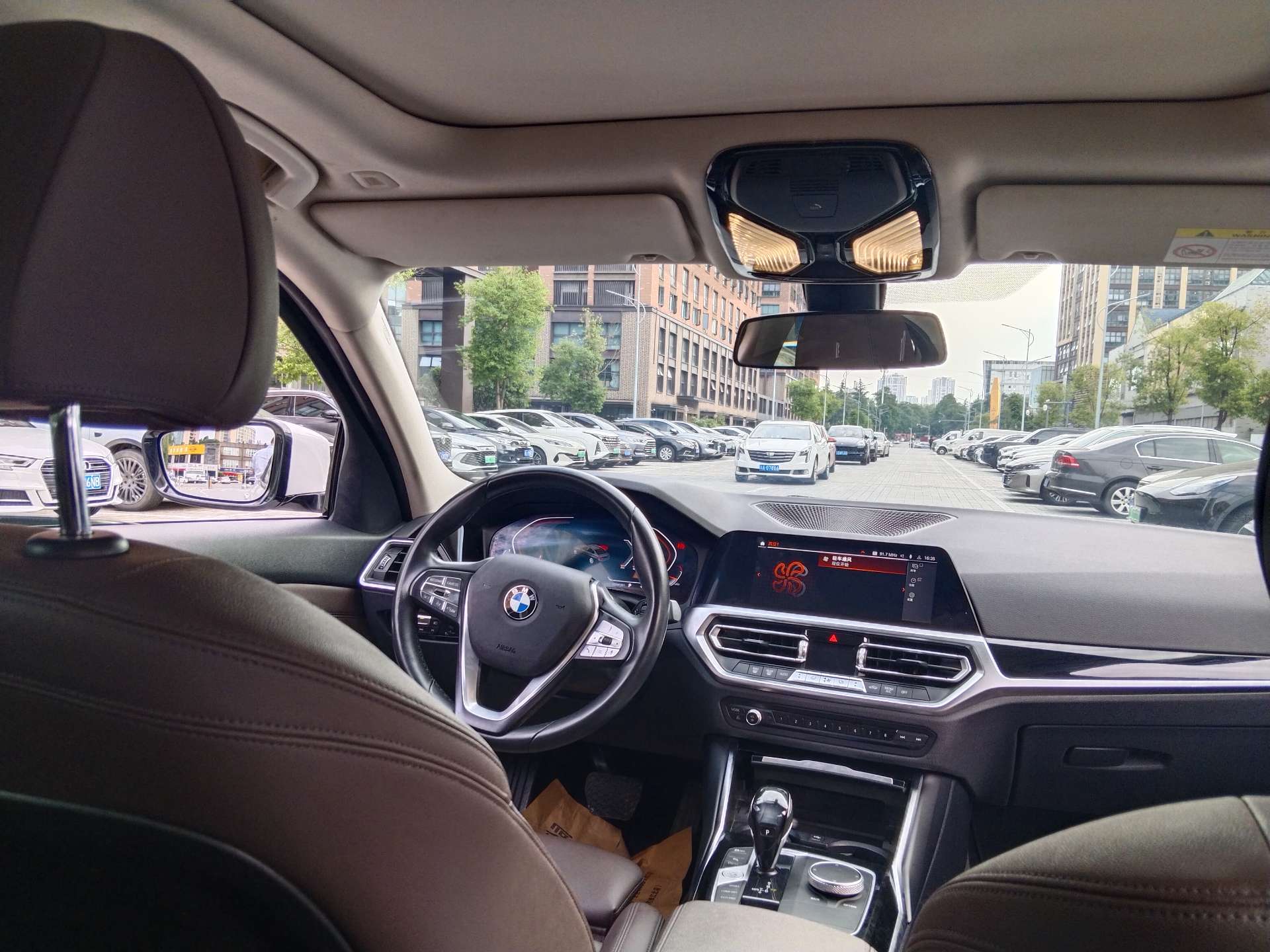 BMW 3 Series 2021 car image #7