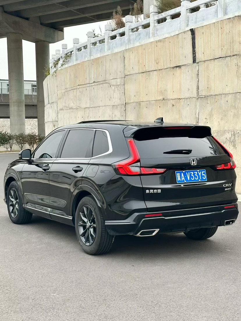 Honda CR-V 2023 car image #4