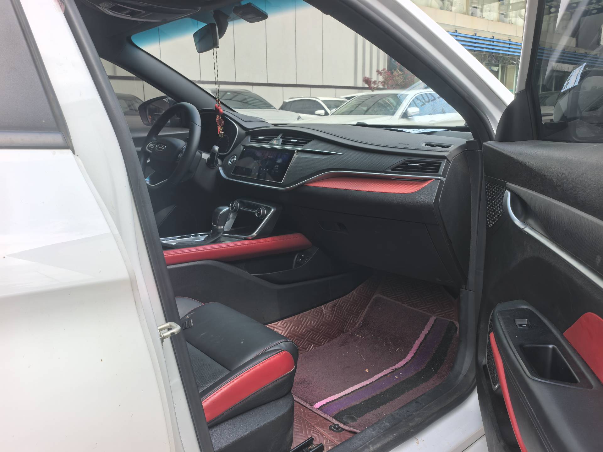 GEELY Binray 2022 car image #5