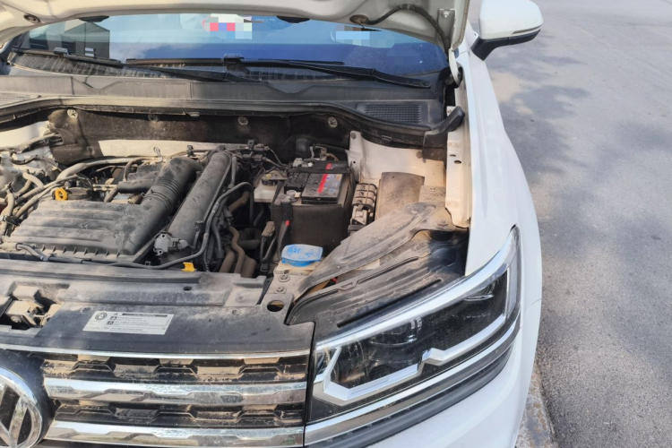 Volkswagen Tharu 2020 car image #29