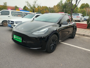 Tesla Model Y 2024 Tesla Model Y 2024 immagine di auto