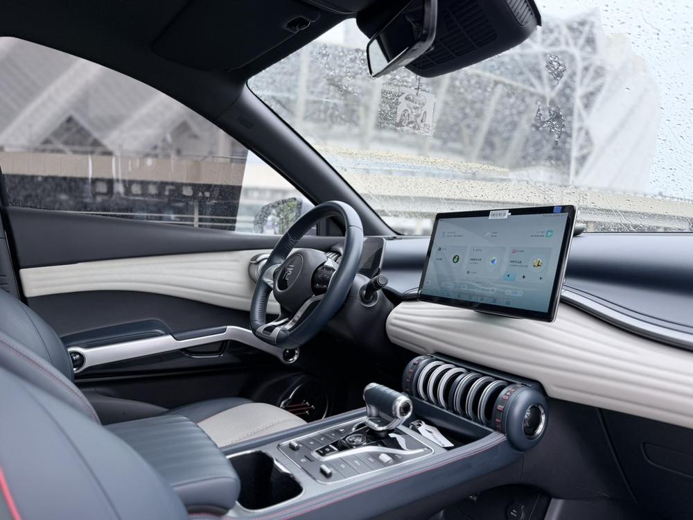 BYD Yuan Plus 2022 #11 BYD Yuan Plus 2022 car image #11