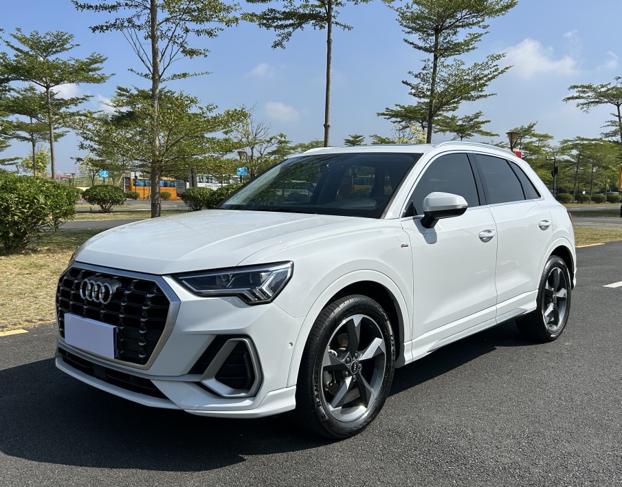 Audi Q3 2021 #10 Audi Q3 2021 immagine di auto #10