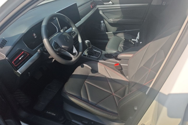 Volkswagen Lavida 2023 car image #15