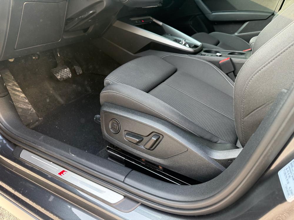 Audi A3 2024 car image #8