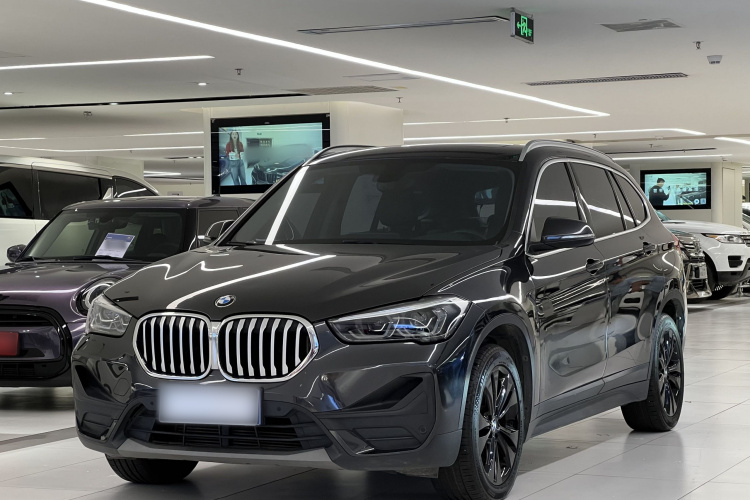 BMW X1 2020 صورة سيارة #2