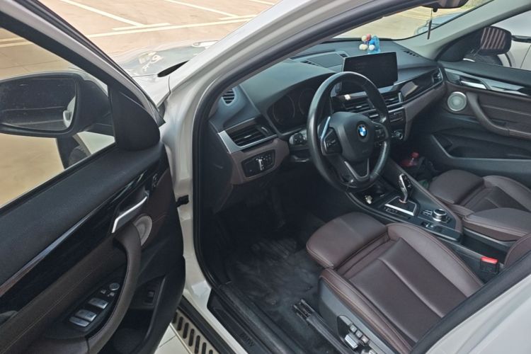 BMW X1 2022 #16 BMW X1 2022 صورة سيارة #16