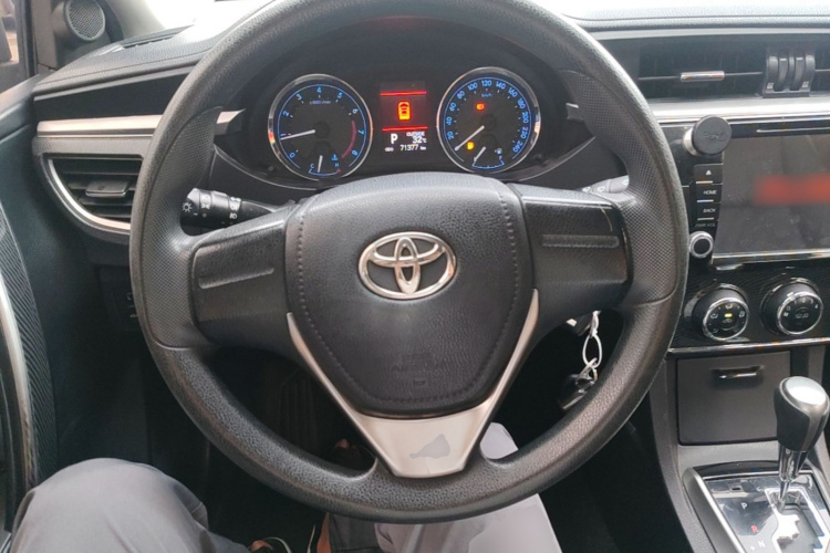 Toyota Corolla 2015 #11 Toyota Corolla 2015 car image #11