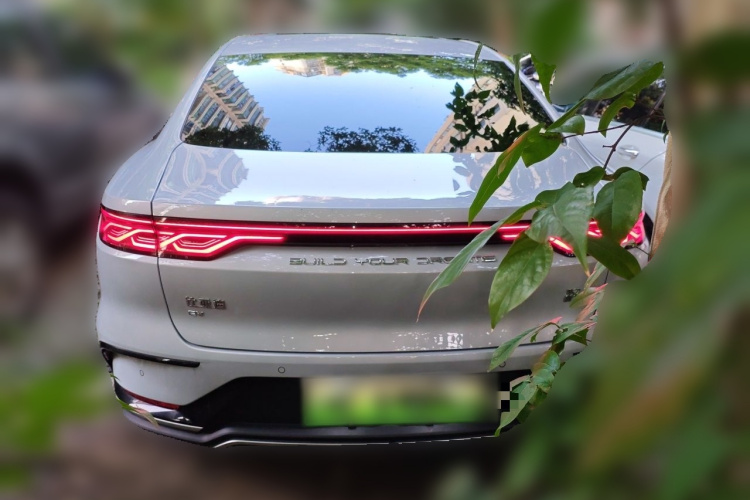 BYD Han 2024 car image #4