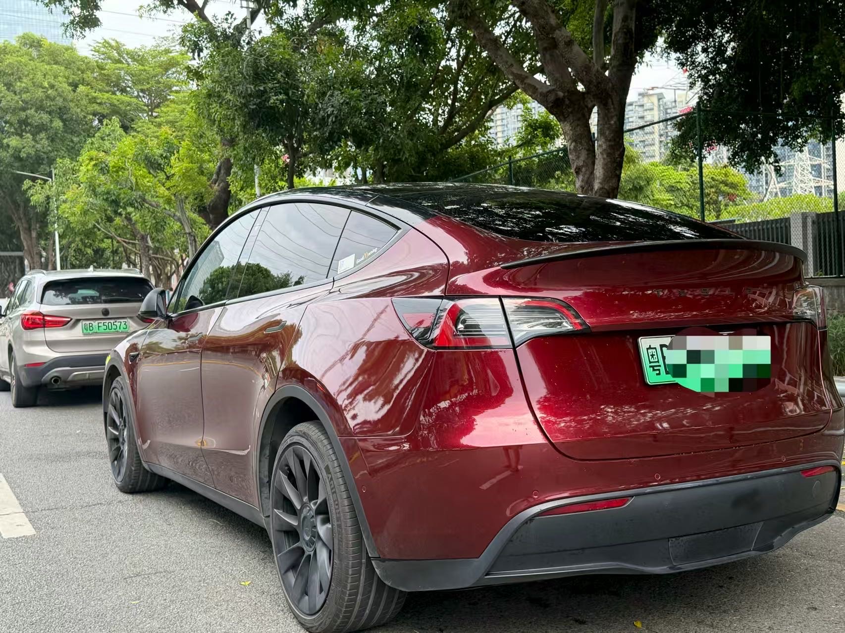 Tesla Model Y 2021 immagine di auto #5