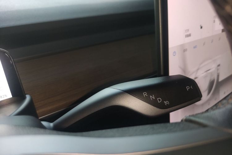 Tesla Model 3 2021 #14 Tesla Model 3 2021 car image #14
