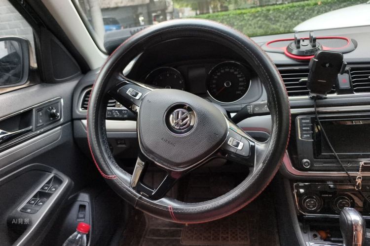 Volkswagen Lavida 2015 car image #12