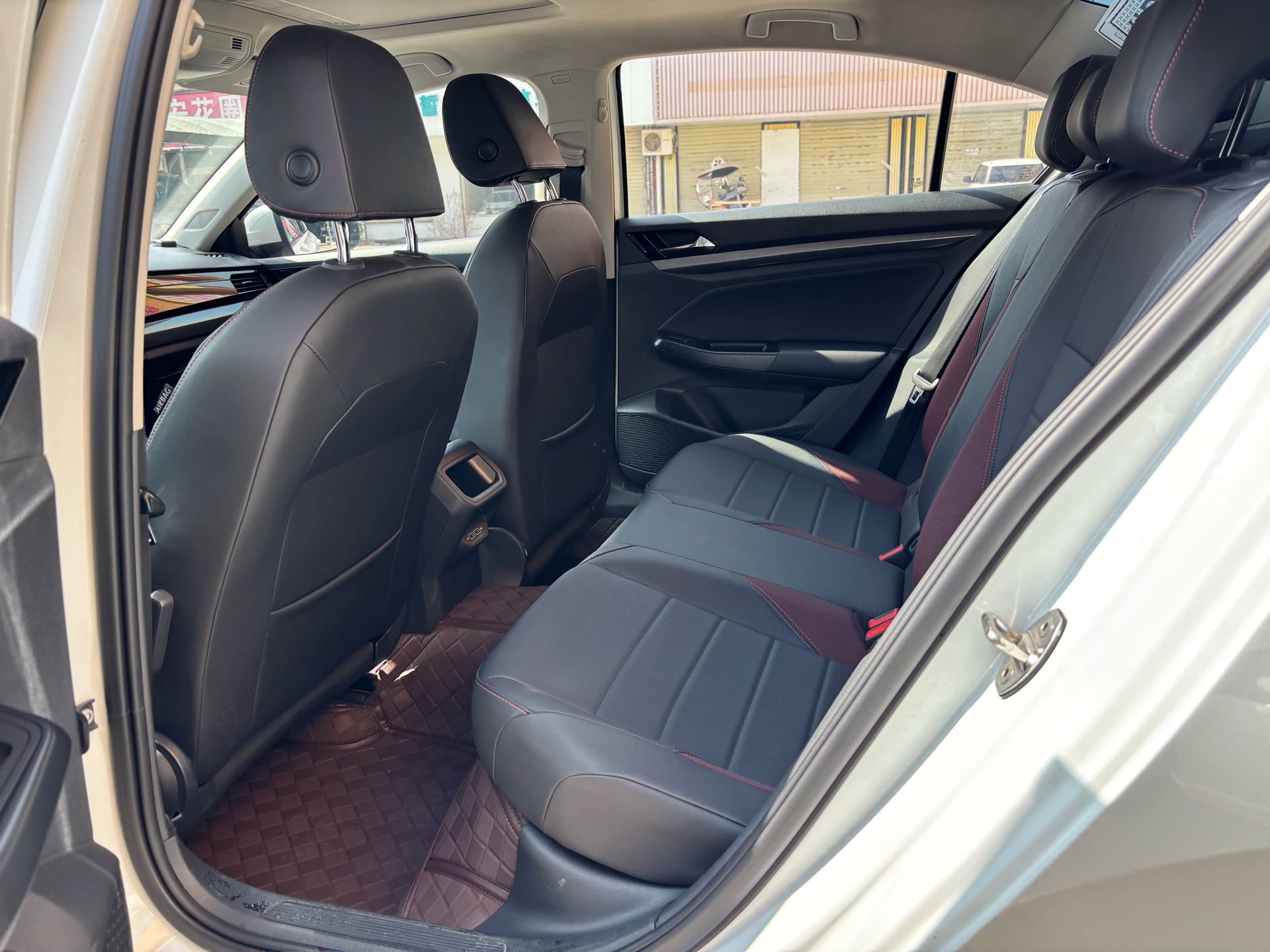 Volkswagen Bora 2019 imagen de coche #4