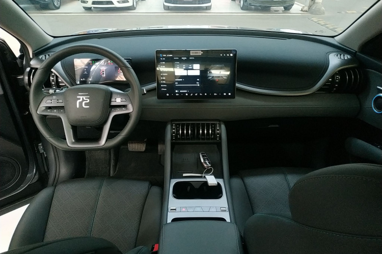 比亚迪 元PLUS 2025 汽车图片 #10