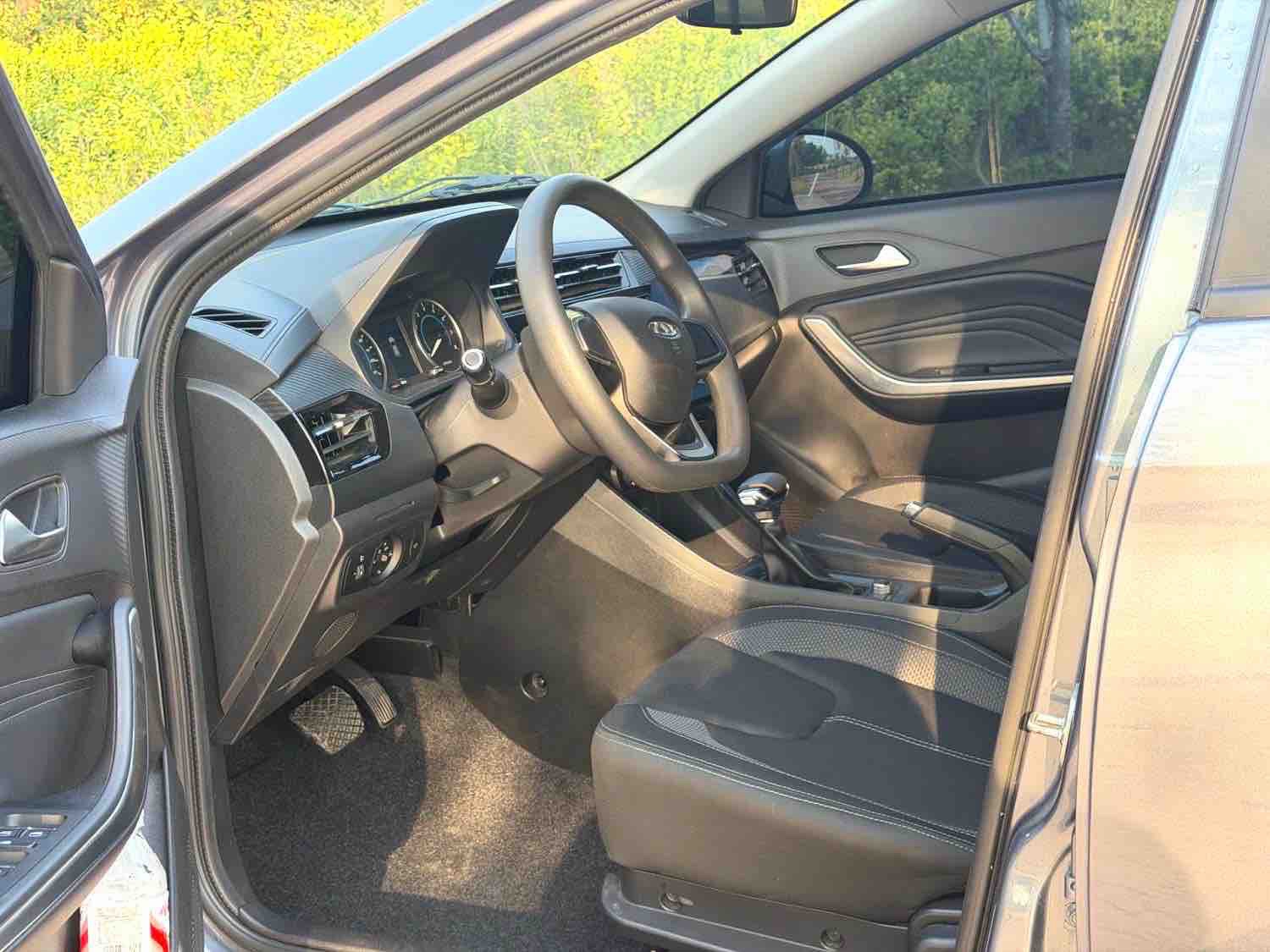 Chery Tiggo 3x 2024 immagine di auto #7