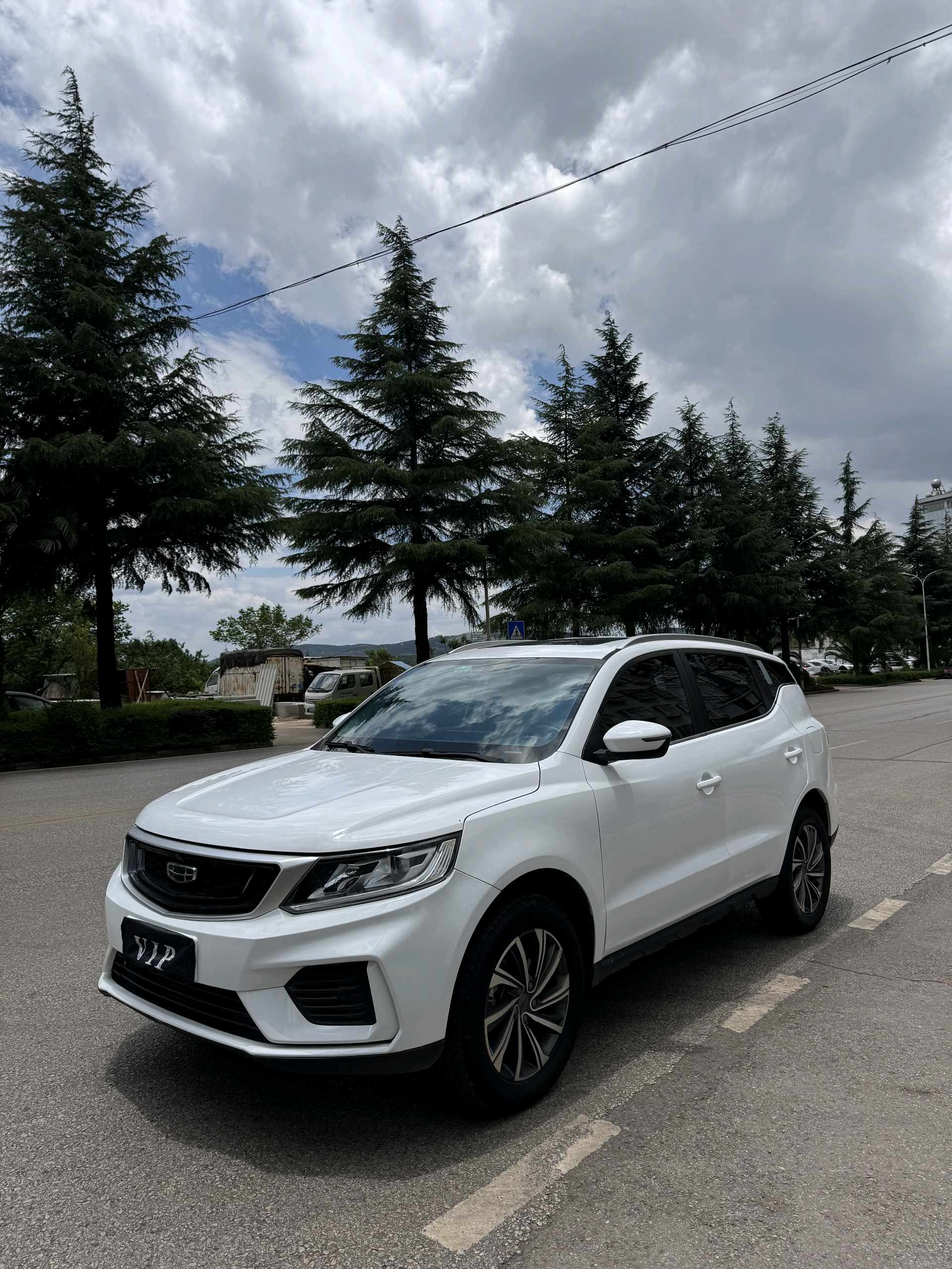 GEELY Vision X6 2020 car image 