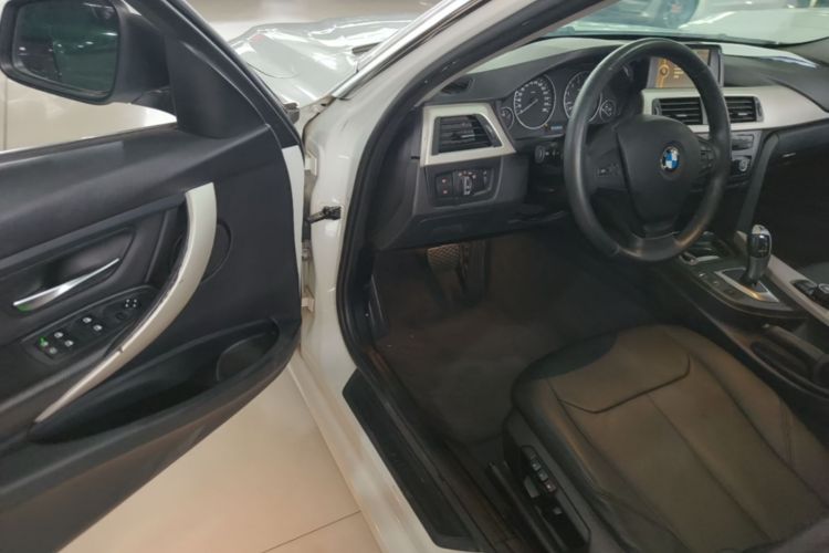 BMW 3 Series 2014 #16 BMW 3 Series 2014 car image #16