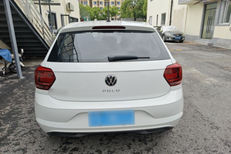 Volkswagen Polo 2022 car image #6