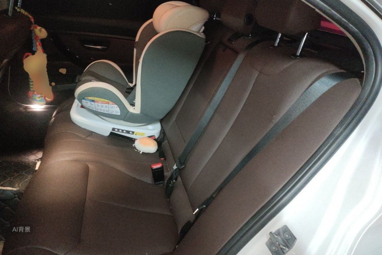 BMW 3 Series 2019 #19 BMW 3 Series 2019 car image #19
