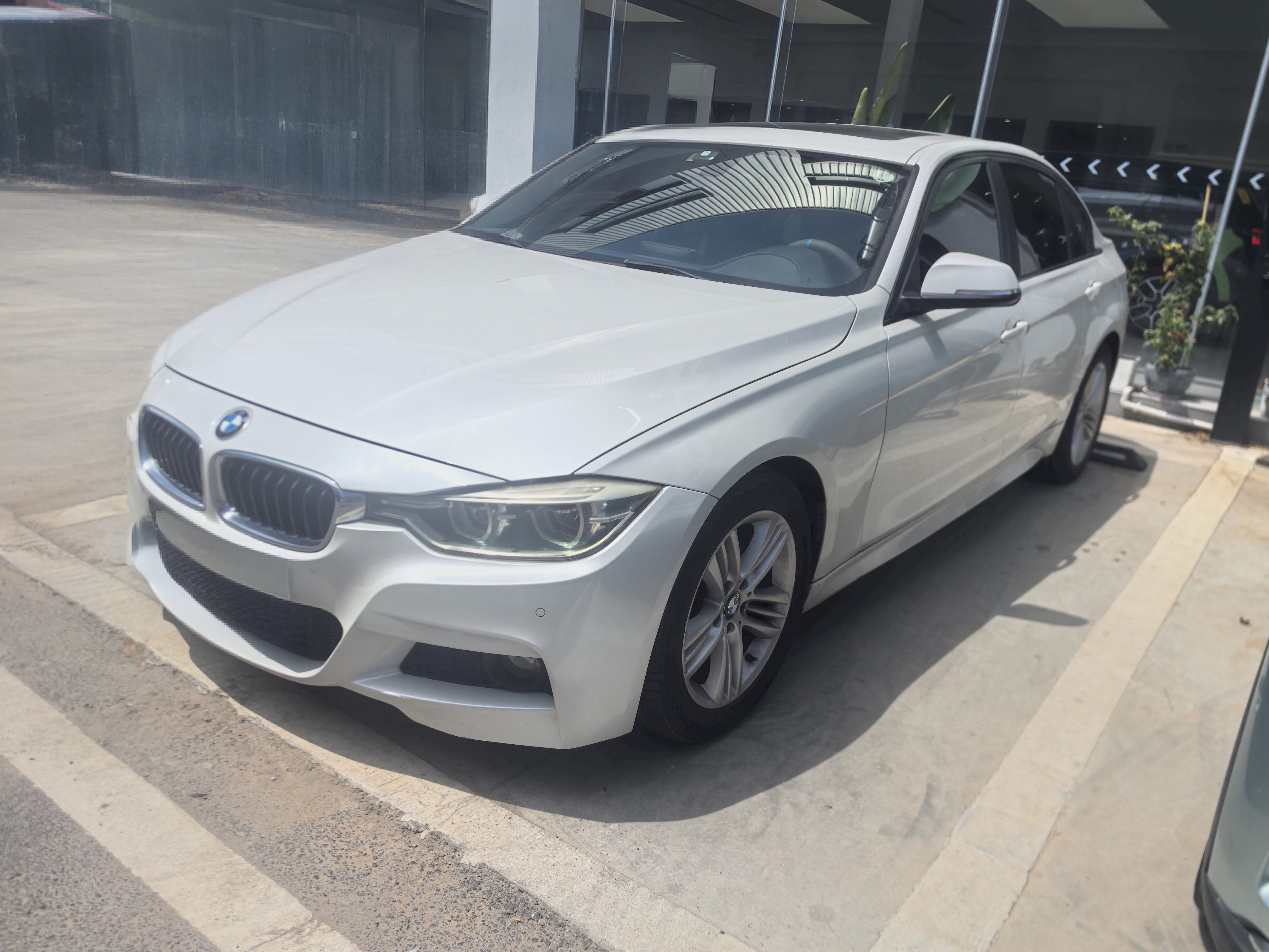 BMW 3 Series 2016 BMW 3 Series 2016 car image