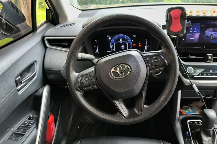 Toyota Corolla Cross 2024 #12 Toyota Corolla Cross 2024 car image #12