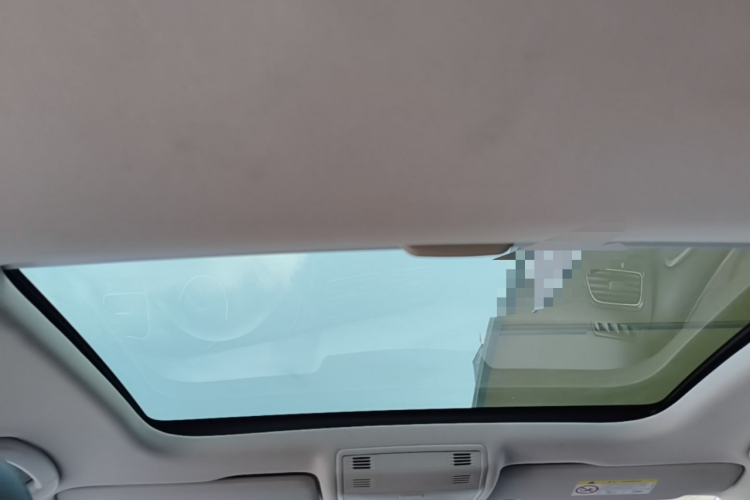 Volkswagen Golf 2018 car image #18