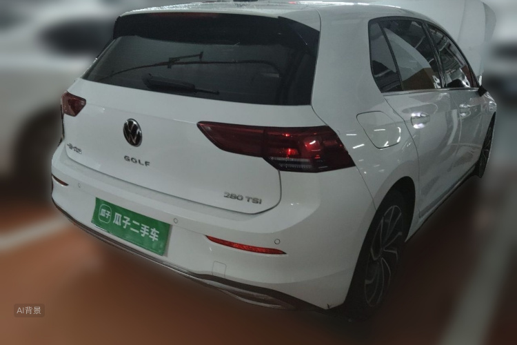 Volkswagen Golf 2022 car image #7