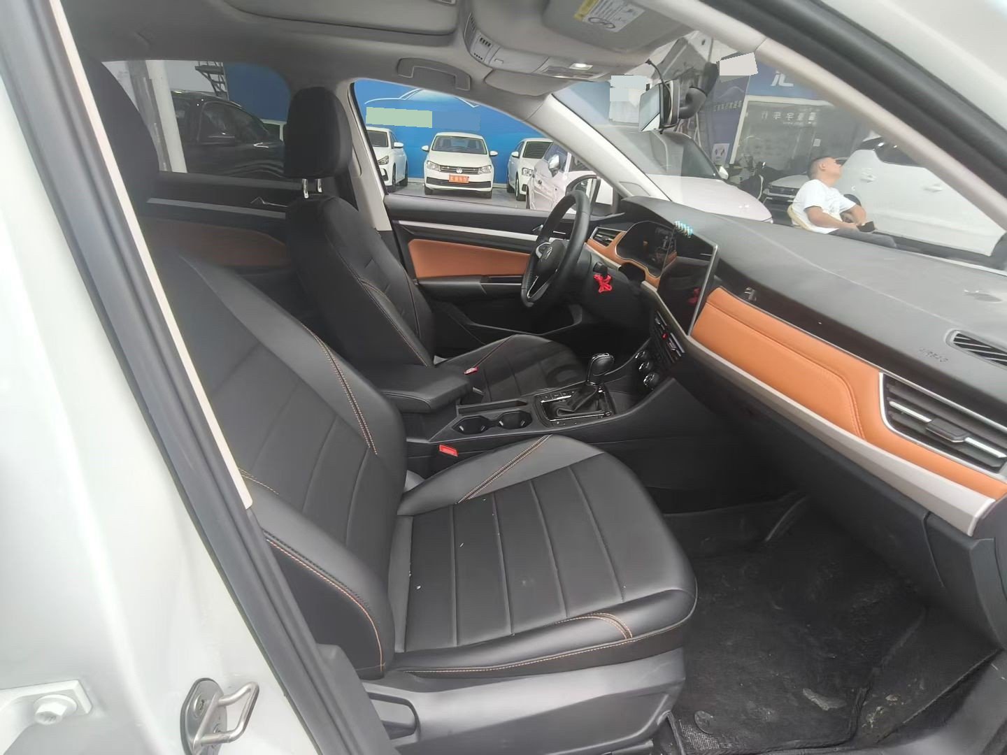 2024 #6 2024 immagine di auto #6