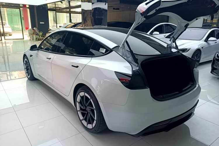 Tesla Model 3 2024 #7 Tesla Model 3 2024 immagine di auto #7