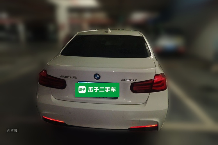 BMW 3 Series 2019 car image #6