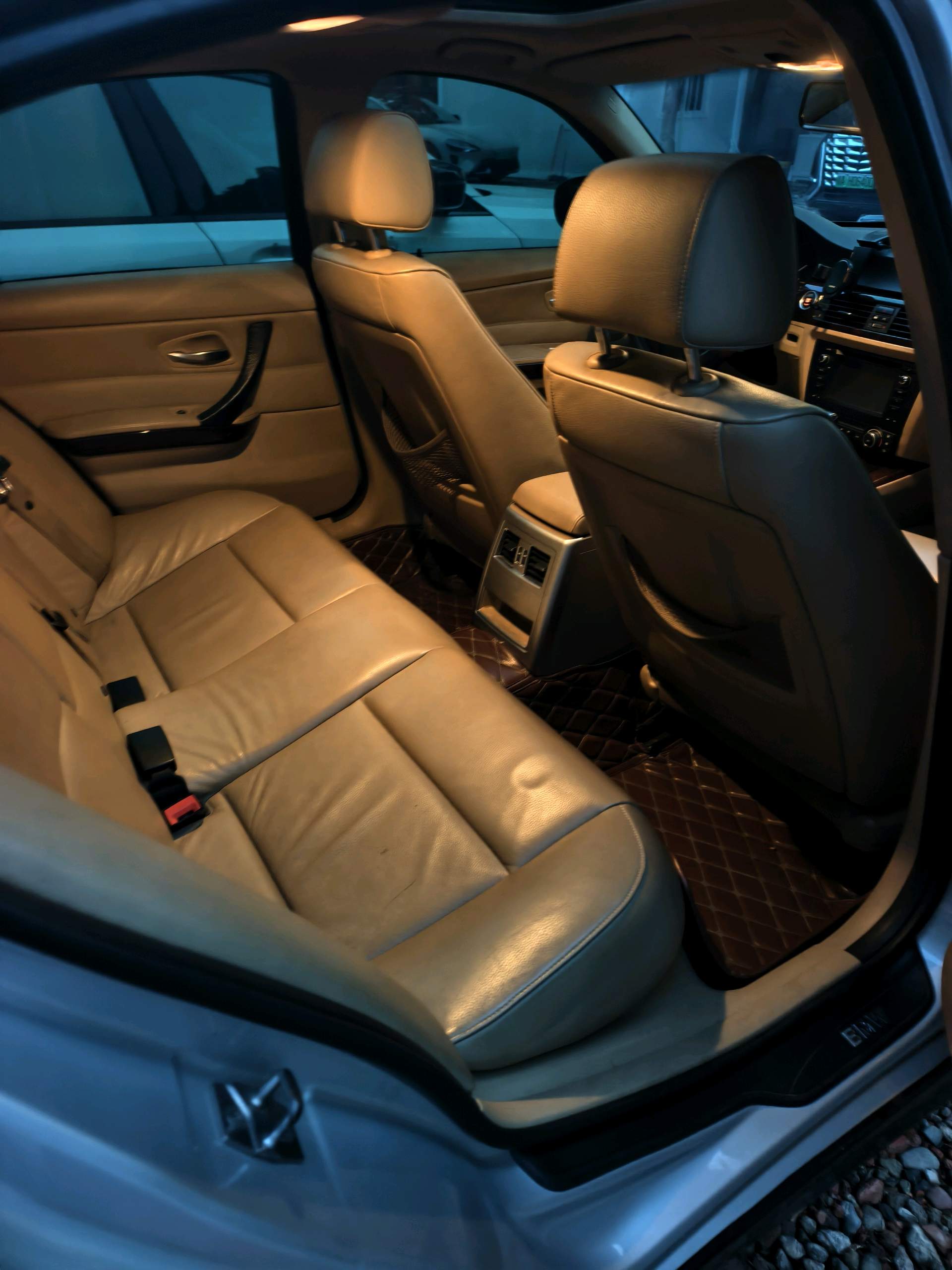 BMW 3 Series 2010 #4 BMW 3 Series 2010 image de voiture #4
