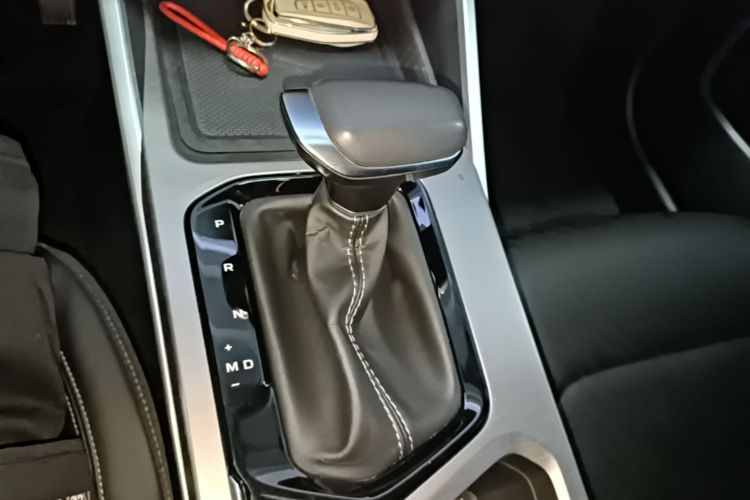 GEELY Emgrand 2022 car image #14