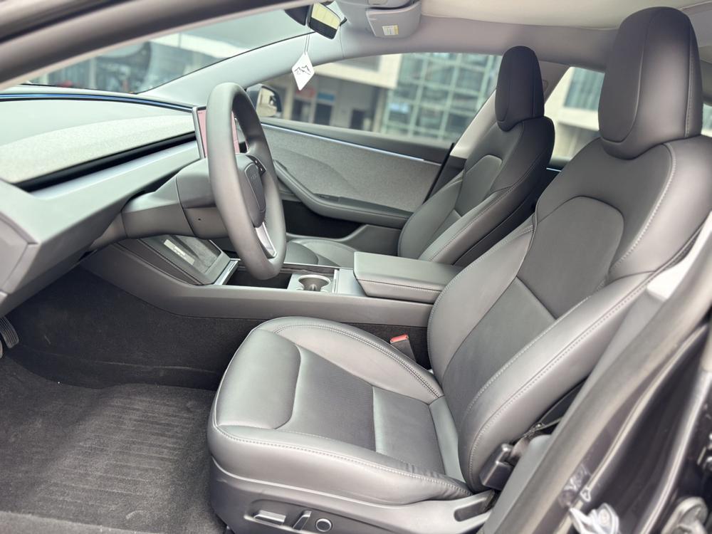 Tesla Model 3 2025 car image #14