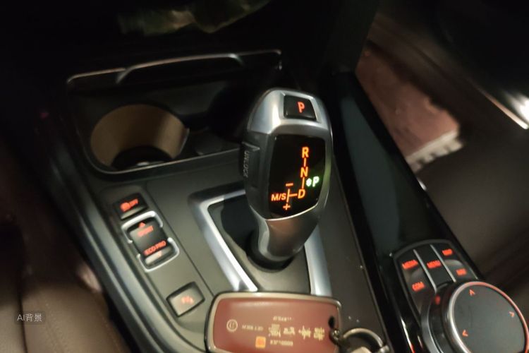 BMW 3 Series 2019 #16 BMW 3 Series 2019 car image #16