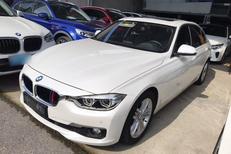 BMW 3 Series 2017 #2 BMW 3 Series 2017 car image #2