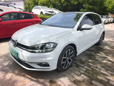 Volkswagen Golf 2018 Volkswagen Golf 2018 car image