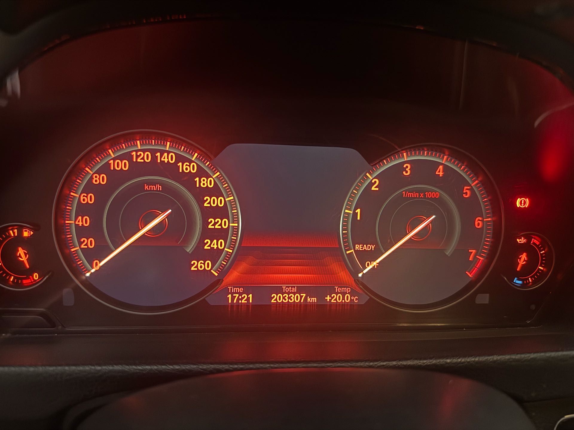 BMW 3 Series 2017 #9 BMW 3 Series 2017 صورة سيارة #9