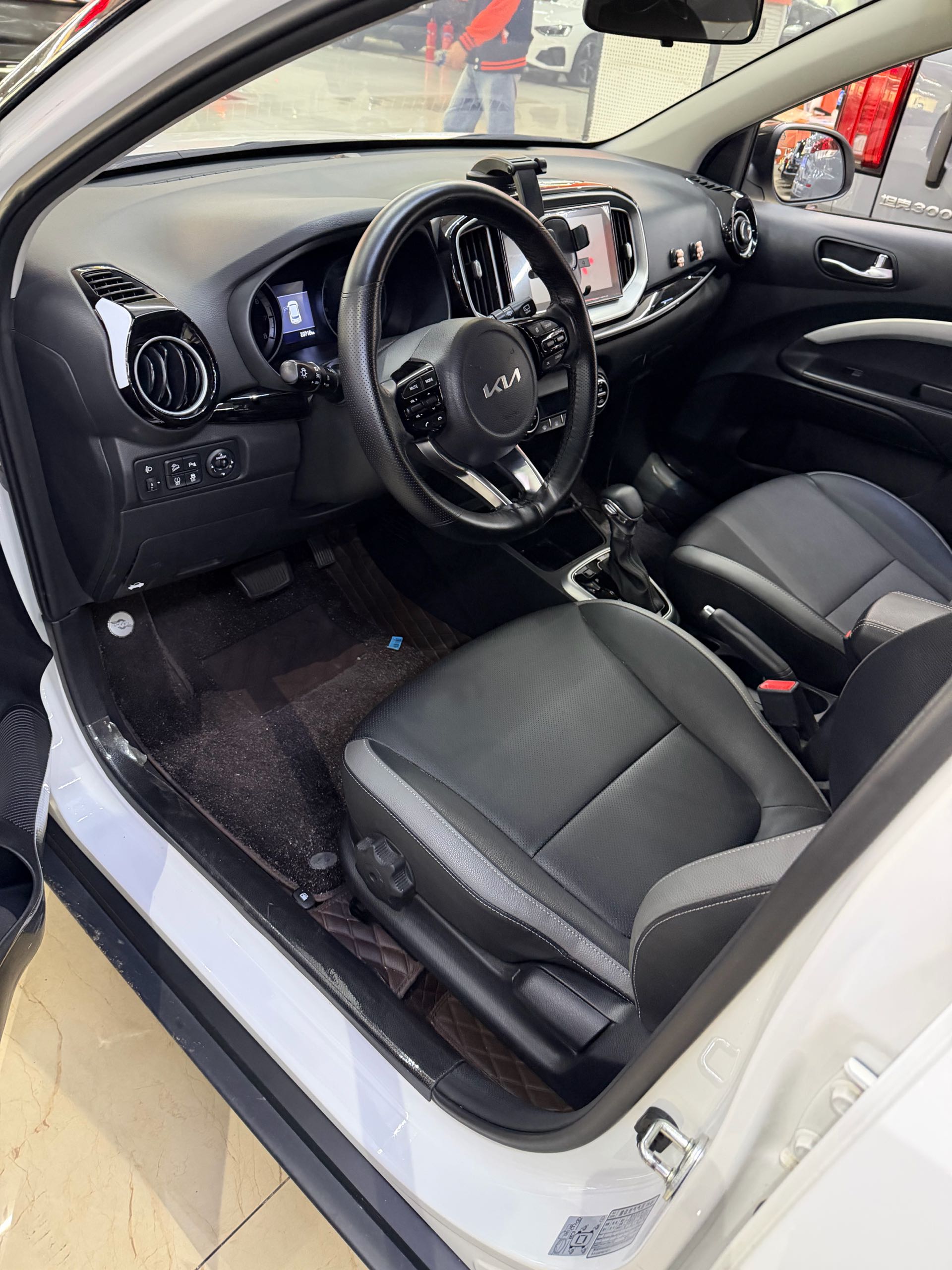 Kia KX1 2024 immagine di auto #4