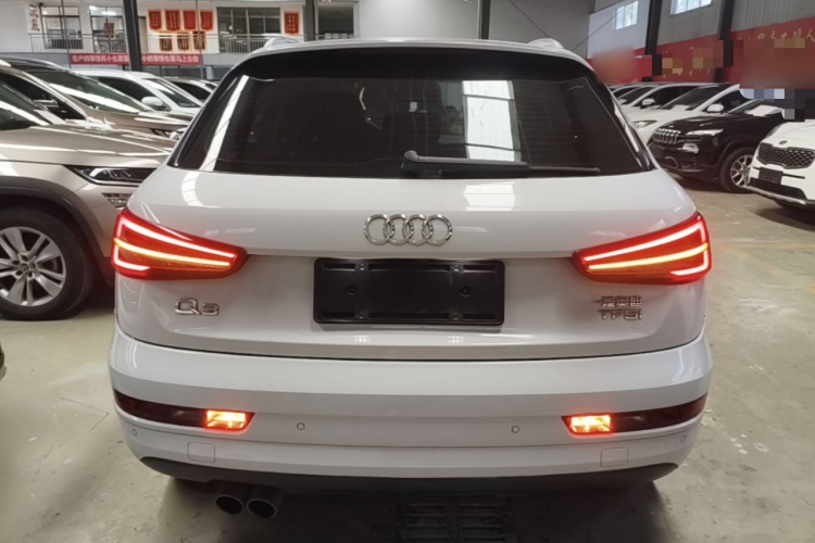 Audi Q3 2017 #6 Audi Q3 2017 car image #6