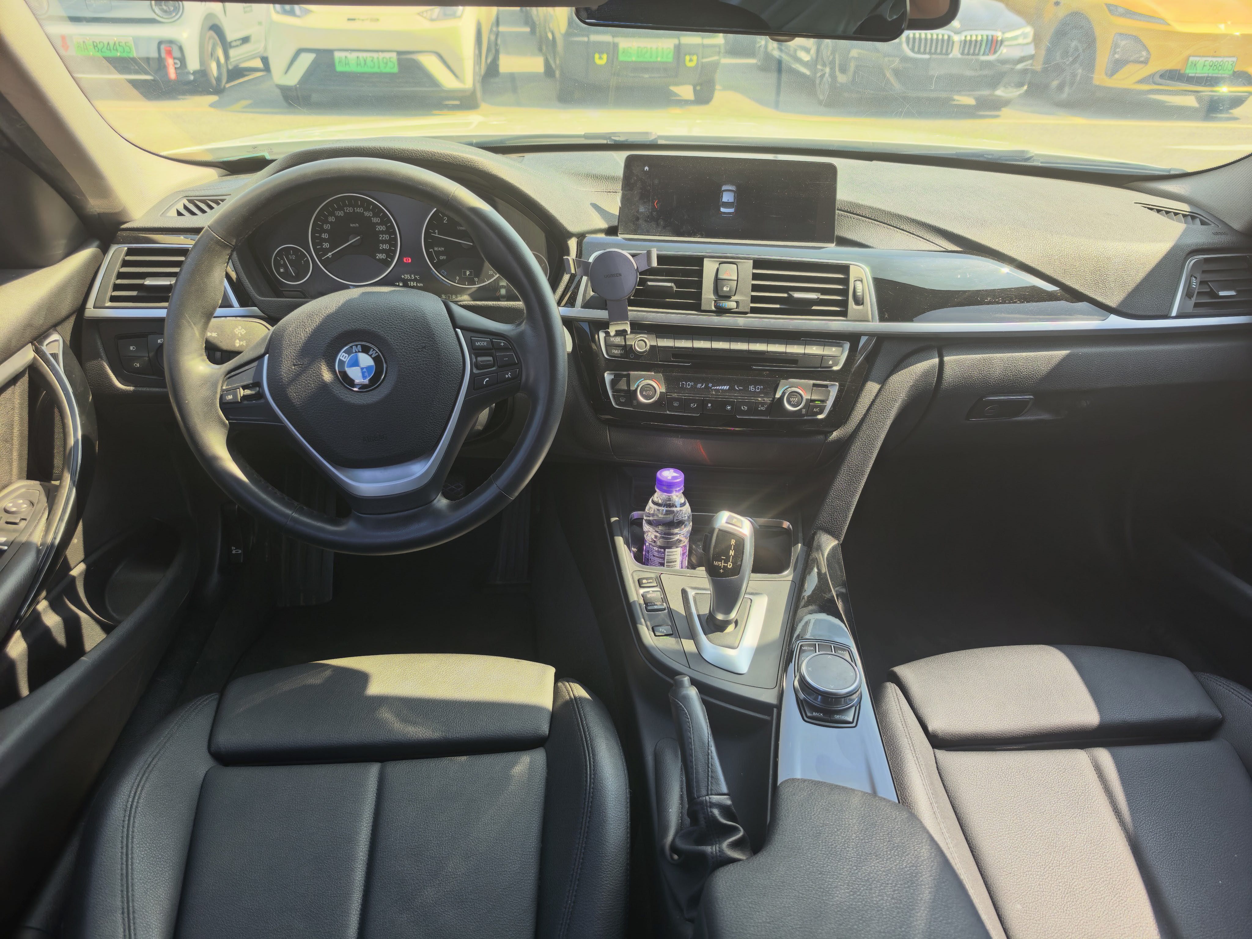 BMW 3 Series 2019 car image #6